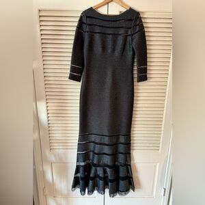 TADASHI SOJI MINT CONDITION CHARCOAL/SILVER ARCHITECTURAL GOWN SZ M ORIG $750